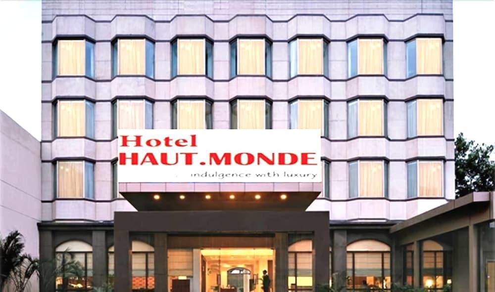 Hotel Haut Monde Gurgaon Ngoại thất bức ảnh