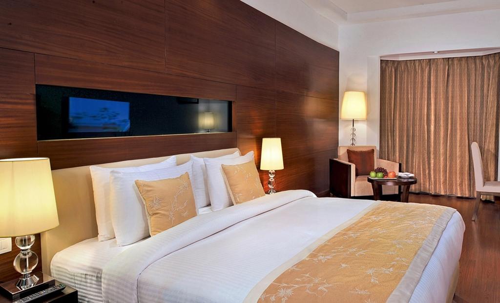 Hotel Haut Monde Gurgaon Ngoại thất bức ảnh
